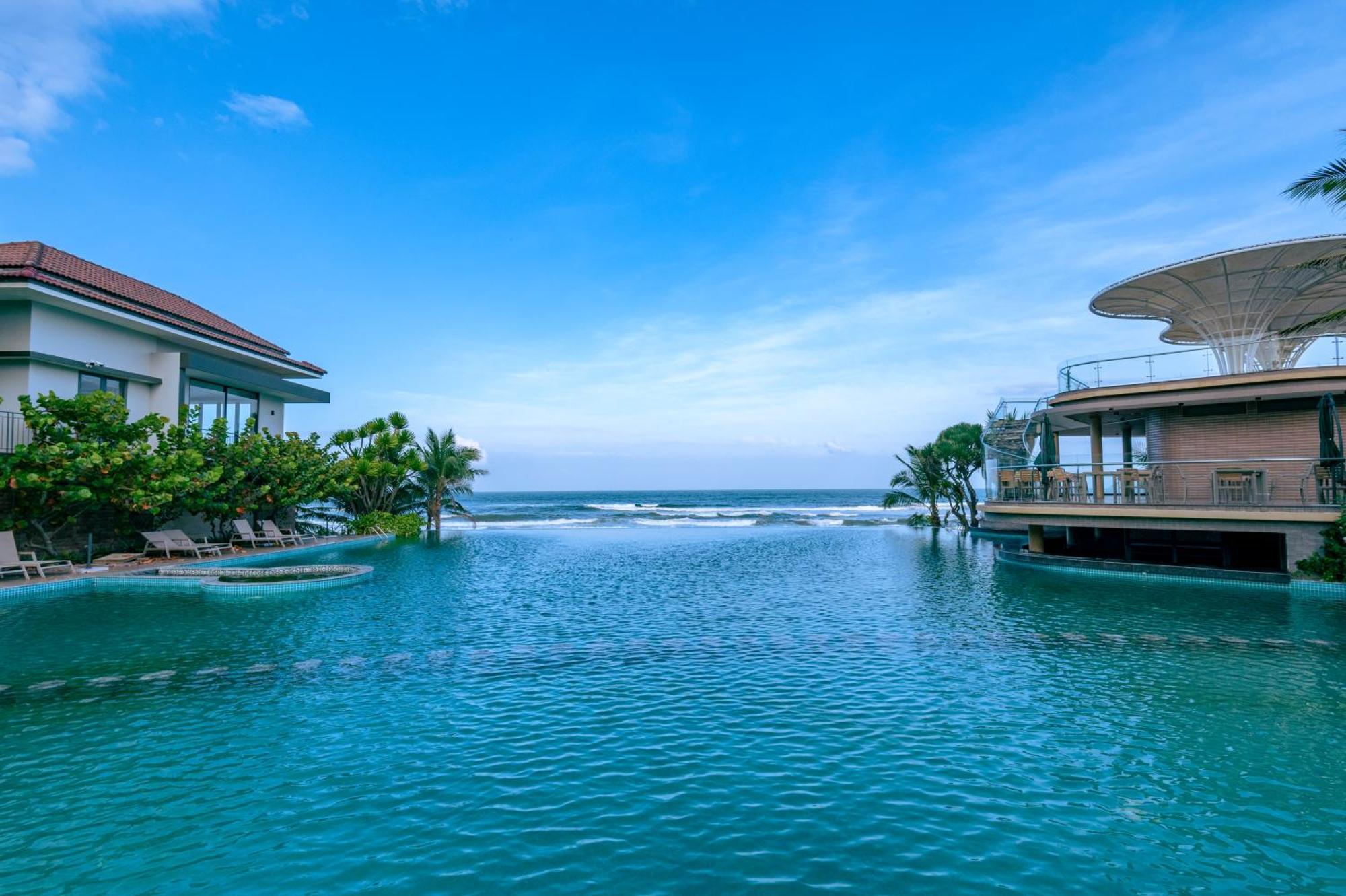 Koi Resort & Residence Da Nang Luaran gambar