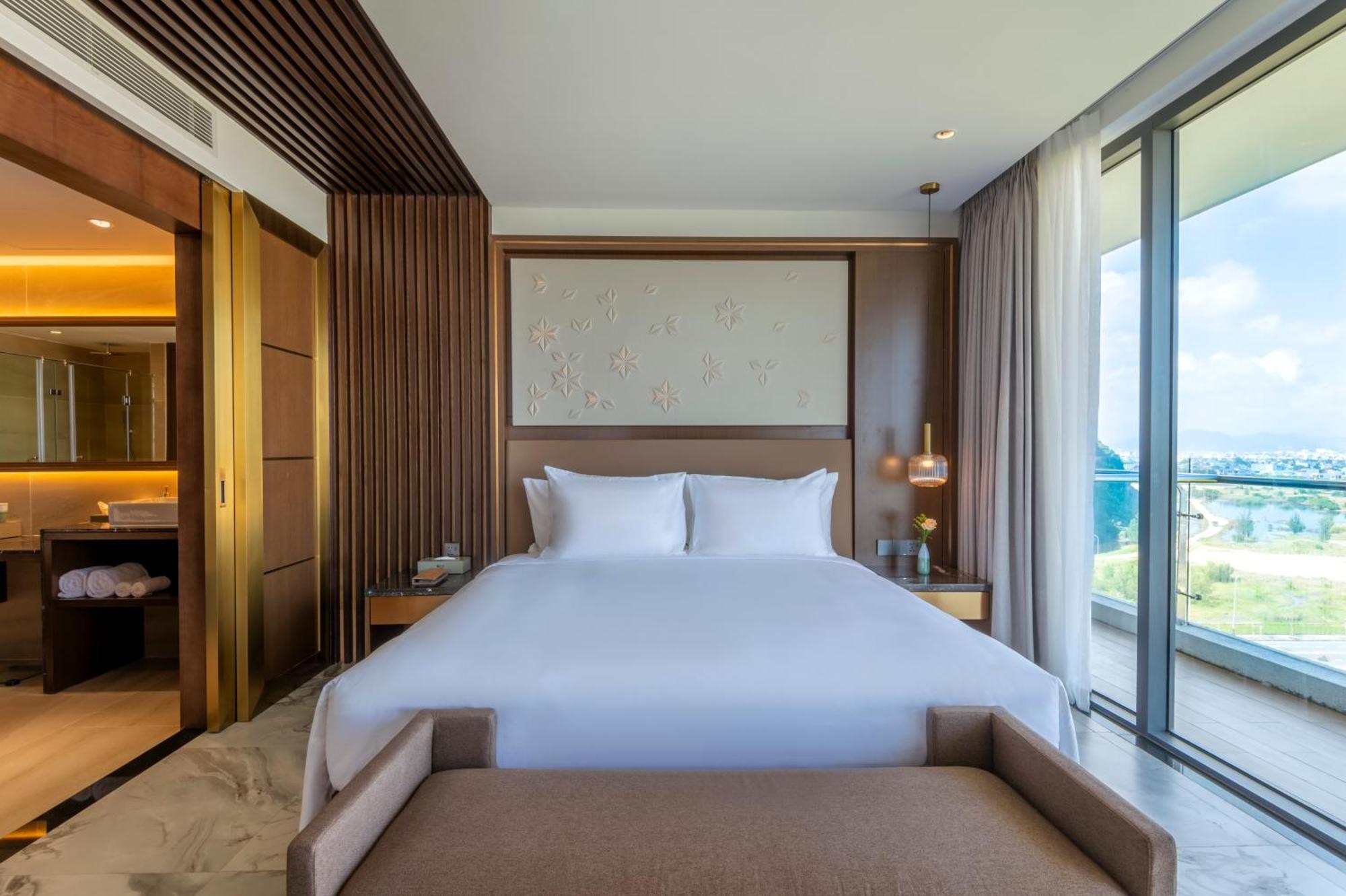 Koi Resort & Residence Da Nang Luaran gambar